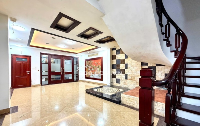 Nhà Đẹp Phân Lô, Ô TÔ, Tân Mai, Hoàng Mai 85/90m, 5 tầng, mt 5m, giá 24.3 tỷ