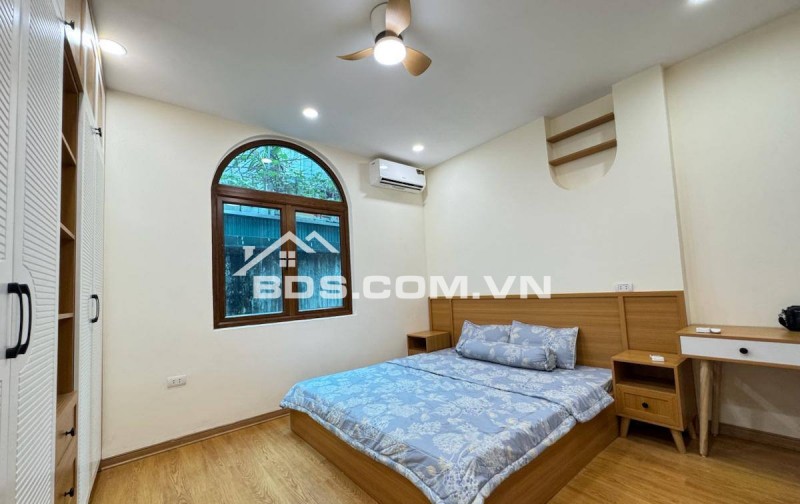 Nhà Đẹp Gần Đường Ô TÔ Khâm Thiên, Đống Đa 25m, 4 tầng, mt 3.9m, giá 6.7 tỷ.