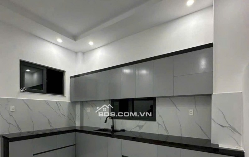 NHÀ MỚI TINH  TRUNG TÂM ĐÀ LẠT CHƯA BỐC TEM . GIÁ SIÊU TỐT