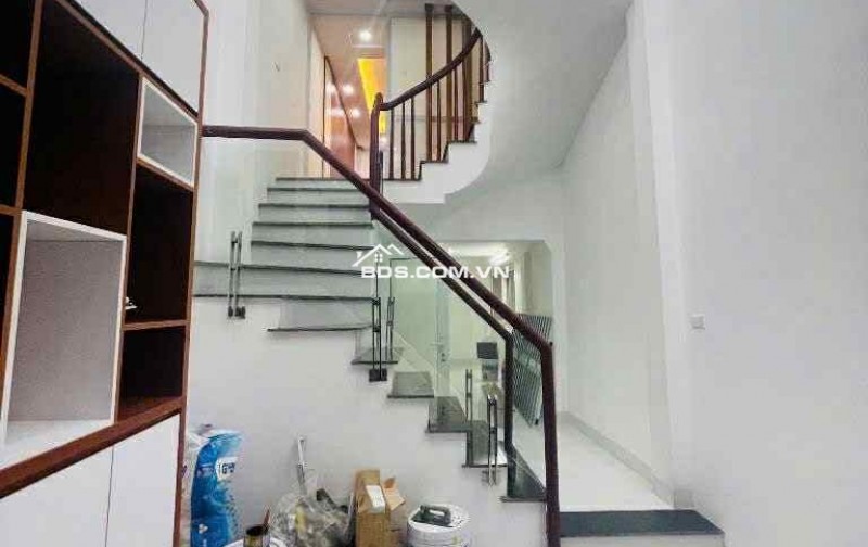BÁN NHÀ TRIỀU KHÚC - 2 THOÁNG - 5 TẦNG - 35M - 6.8 TỶ