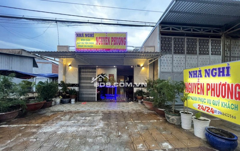 BÁN NHÀ NGHỈ MẶT TIỀN NGAY TTTP  HẬU GIANG, 177,2M2 THỔ CƯ 100%, CHỈ 7 TỶ. LH: 0982274289