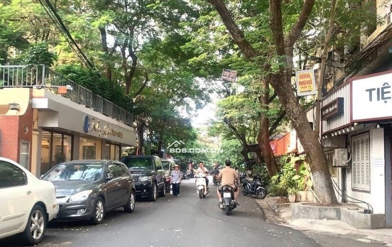 Phân lô đất học Bách-Kinh-Xây,tỷ năm ko ai bán