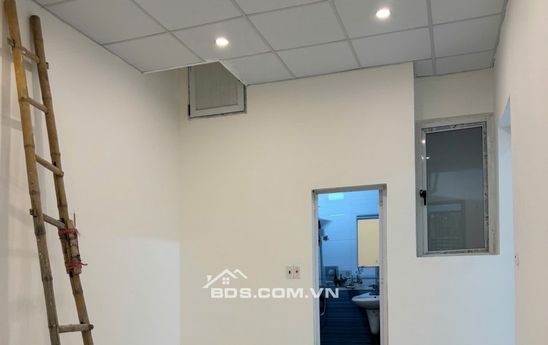 BÁN NHÀ 1.68 TỶ 2.5 TẦNG 72M2 ( ĐÔNG NAM ) NGÕ HÀN THUYÊN