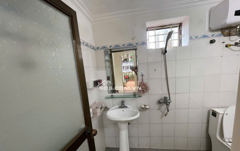 BÁN NHÀ DÂN XÂY ĐẸP 1.75 TỶ 2 TẦNG 46M2 NGÕ RỘNG TRẦN NHÂN TÔNG