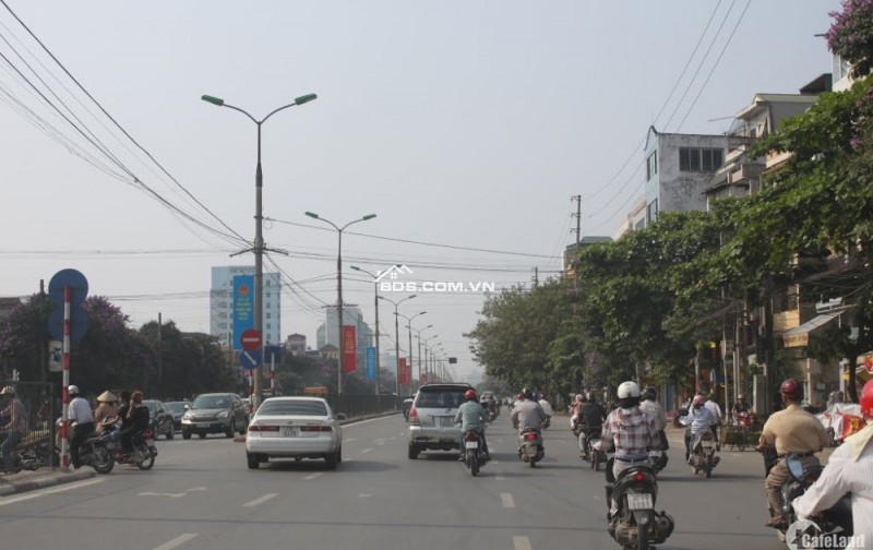 Bán mặt phố gần bệnh viện Bạch Mai,đang cho thuê kinh doanh sầm uất
