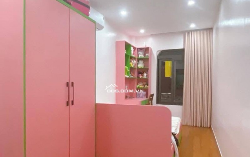 Nhà Đẹp Ô Tô Đỗ Cửa, Thang Máy Giảng Võ, Đống Đa 46/58m, 7 tầng, mt 5m, giá 23.3 tỷ