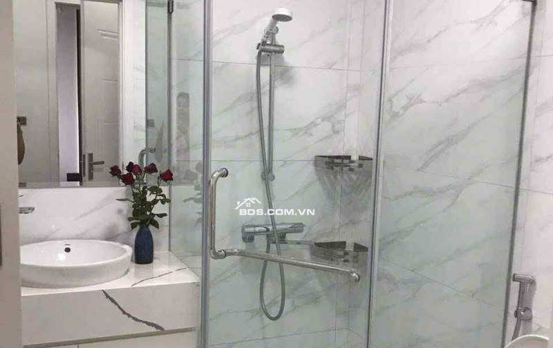 CC Cần Bán Hơn 8,75 Tỷ View Hồ Có đàm Phán Căn Hộ 2PN.2VS-77m2 Vinhomes Skylake Sẵn Full đồ Nội Thất đẹp