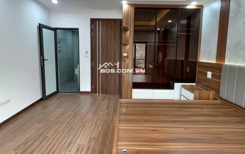 Nhà Đẹp Thang  Máy Khương Đình, Thanh Xuân 35 m, 6 tầng, mt 4,5m, giá 8.9 tỷ
