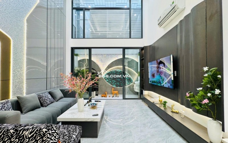 Bán nhà đẹp nhất Quận Gò Vấp - có thang máy - đường Số 3 Gò Vấp