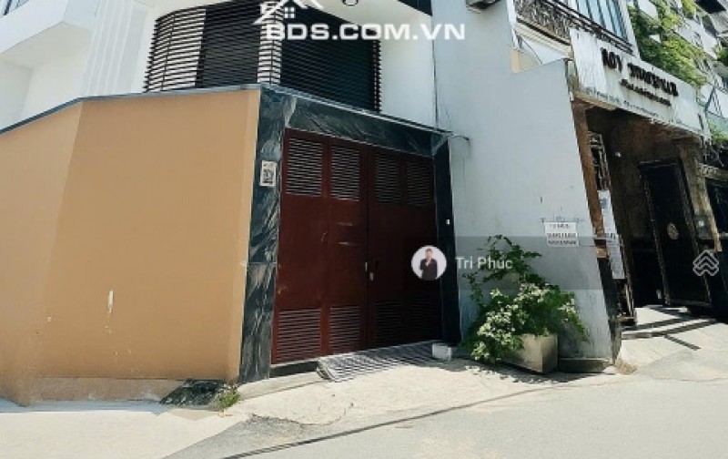 Nhà mặt phố Phan Xích Long, Phú Nhuận Phú Nhuận 54m2 4PN có thang máy, cho thuê 450tr