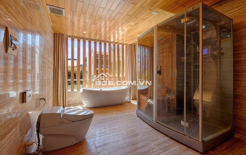 Bán Biệt phủ Trung tâm Hải Châu - Đà Nẵng. Rộng rãi - Hiện đại - Đẳng cấp. Giá chỉ 34 tỷ.