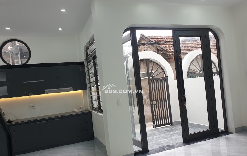 CHÍNH CHỦ BÁN NHÀ 1.85 TỶ 3 TẦNG 52M2 ( ĐÔNG NAM ) NGÕ TRẦN NHẬT DUẬT