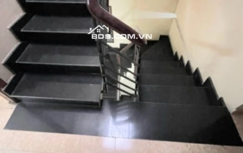 BÁN NHÀ 4 TẦNG - SỔ HỒNG RIÊNG - HOÀN CÔNG ĐỦ - CÓ GIẾNG TRỜI GIỮA NHÀ - 0911000463