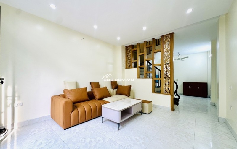  SIÊU PHẨM HIẾM THẠCH BÀN – 4 PHÒNG NGỦ CHO ĐẠI GIA ĐÌNH – NHÀ 2 MẶT THOÁNG – Ở NGAY KHÔNG PHẢI SỬA!