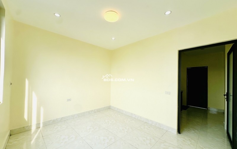  SIÊU PHẨM HIẾM THẠCH BÀN – 4 PHÒNG NGỦ CHO ĐẠI GIA ĐÌNH – NHÀ 2 MẶT THOÁNG – Ở NGAY KHÔNG PHẢI SỬA!