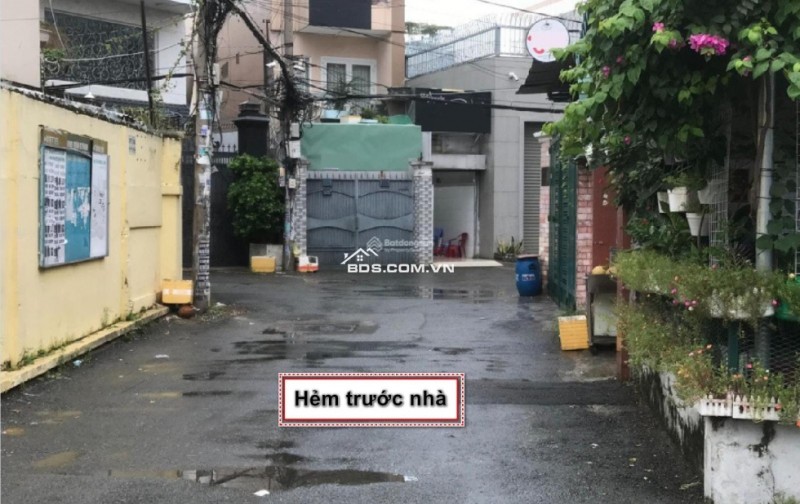 Bán nhà có sân rộng HXH Lê Quang Định, Phường 11, Bình thạnh. Dtkv 316m2, Giá chỉ 21.2 tỷ