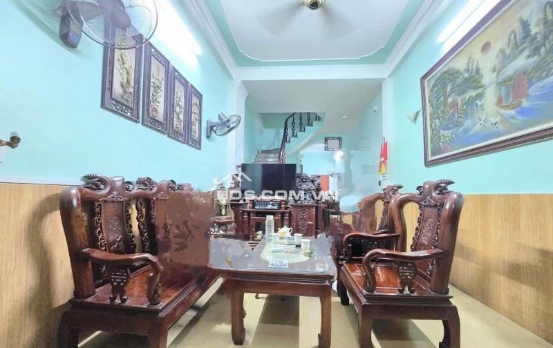 Bán nhà ngõ 296 Minh Khai, 40 m2, dân xây, ngõ rộng, 6,7 tỷ