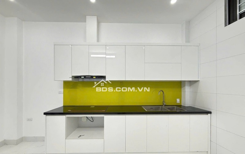 Chủ nhà thiện chí cần bán gấp nhà trên phố xuân la
