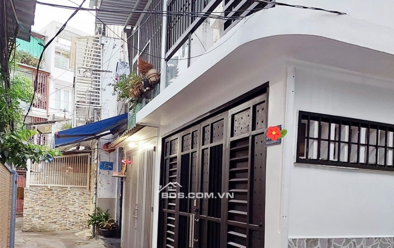  NHÀ GÓC 2 MẶT TIỀN CỰC HIẾM - CXĐT Q3 - GIÁ TỐT NHẤT THỊ TRƯỜNG 7.2 TỶ! 