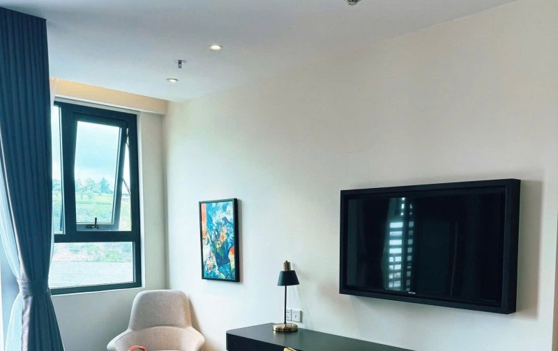 Cần bán gấp căn hộ cao cấp full nội thatại hạ long giá chỉ 1,5 tỷ -0928515666