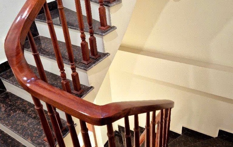 NHÀ ĐẸP Ở LUÔN_51m2x5 TẦNG_ CẦU GIẤY_NGÕ THÔNG_VỪA Ở VỪA KINH DOANH