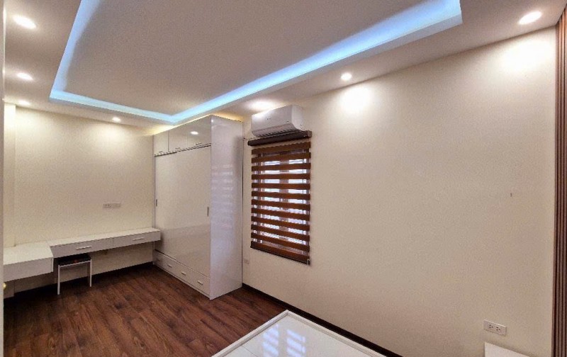 NHÀ ĐẸP Ở LUÔN_51m2x5 TẦNG_ CẦU GIẤY_NGÕ THÔNG_VỪA Ở VỪA KINH DOANH
