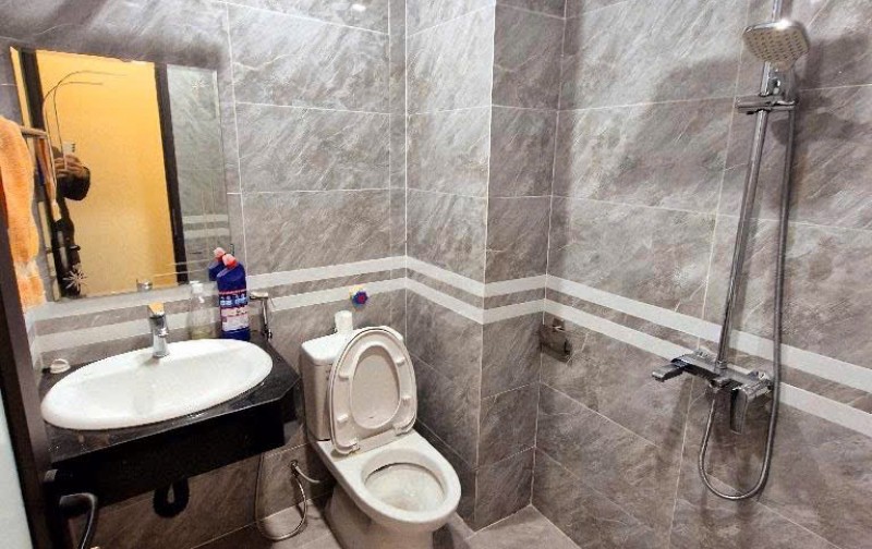 NHÀ ĐẸP Ở LUÔN_51m2x5 TẦNG_ CẦU GIẤY_NGÕ THÔNG_VỪA Ở VỪA KINH DOANH