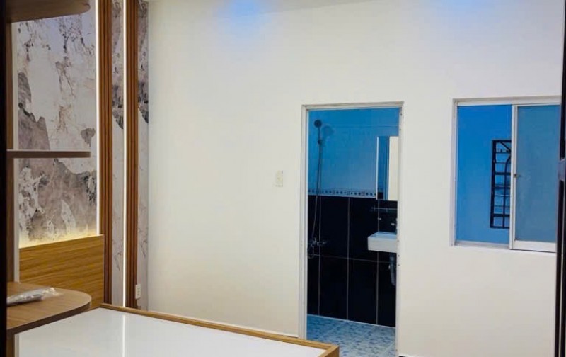 LIÊN KHU 1-6  - BÌNH TRỊ ĐÔNG - BÌNH TÂN - 56M2 (4x14) NHÀ 3 TẦNG KIÊN CỐ - HẺM ÔTÔ 7M KHU VIP AN NINH - SỔ VUÔNG VỨC - CHỈ 5 TỶ 530 CÒN TL