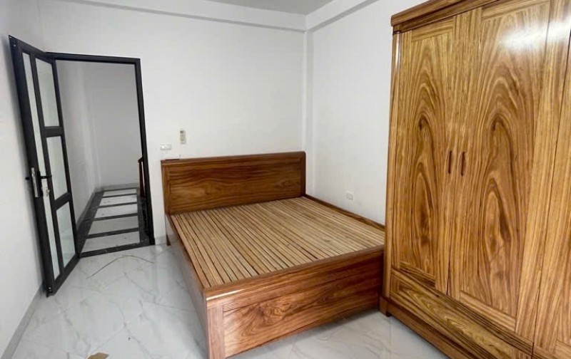 Thụy Khuê! DT 40m, 6 tầng, mặt tiền 6m chỉ hơn 9 tỷ!