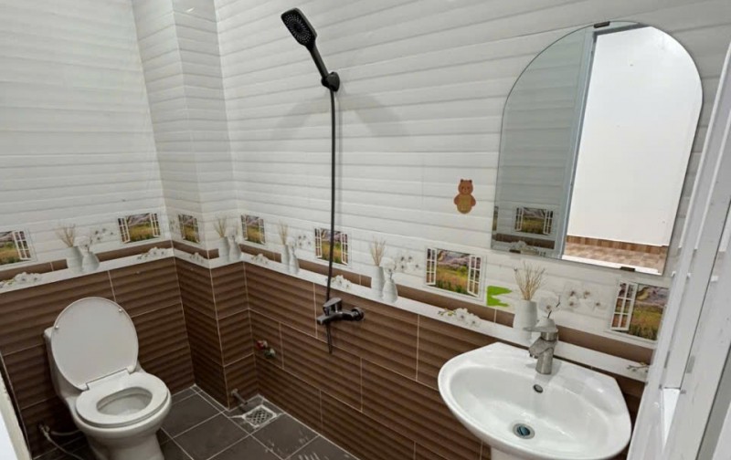 LÊ VĂN QUỚI - BÌNH TRỊ ĐÔNG - BÌNH TÂN - 80M2 (4x20) NHÀ XÂY MỚI 4 TẦNG - HẺM ÔTÔ VÀO NHÀ - NGAY CHỢ KD MUA BÁN SẦM UẤT - CHỈ 6,6 TỶ CÒN TL