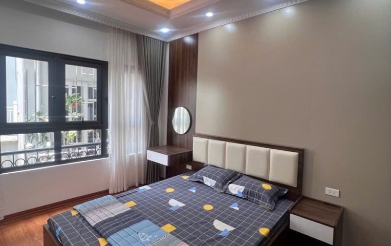 Thụy Khuê! DT 40m, 6 tầng, mặt tiền 6m chỉ hơn 9 tỷ!