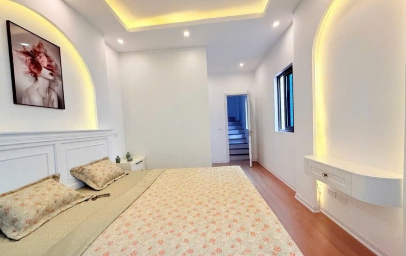 Xuân Đỉnh thiết kế hiện đại, 35m, 5 tầng, mặt tiền 3.5m, oto đỗ cửa!