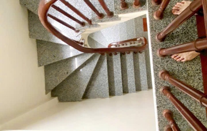 Bán nhà Xuân Đỉnh, 54m, 6 tầng, mặt tiền 6.4m giá cực chất
