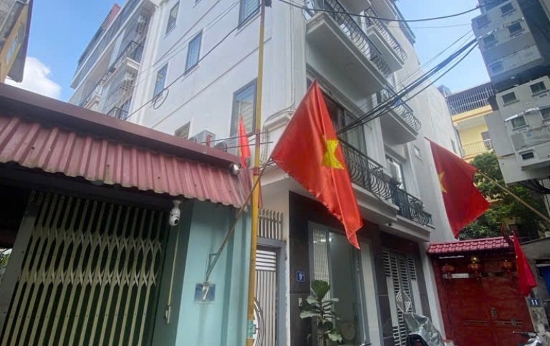 Bán Nhà Xuân Đỉnh, 35m, 6 tầng, mặt tiền 4m, đường trước nhà 3.5 oto tận cửa!