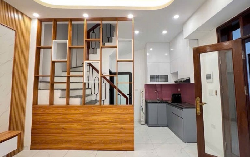 Bán nhà Xuân Đỉnh 35m, 5 tầng. Mặt tiền 6,7m, đường vào 3m cực hiếm!