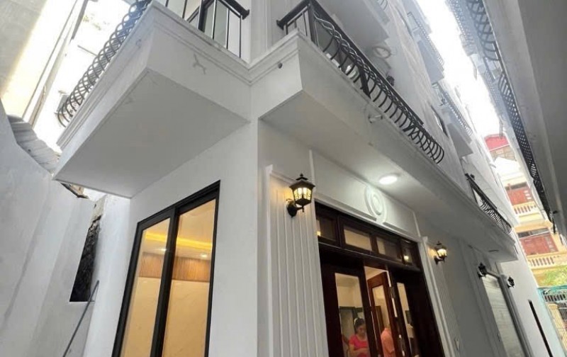Bán nhà Xuân Đỉnh 35m, 5 tầng. Mặt tiền 6,7m, đường vào 3m cực hiếm!