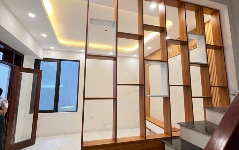 Bán nhà Xuân Đỉnh 35m, 5 tầng. Mặt tiền 6,7m, đường vào 3m cực hiếm!