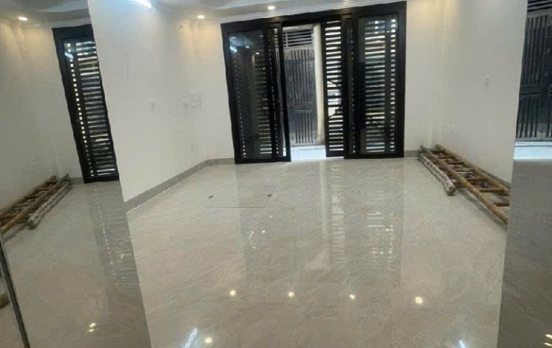 Bán nhà Xuân Đỉnh! 35m, 7 tầng, mặt tiền 4.4 thang máy chạy vù vù!