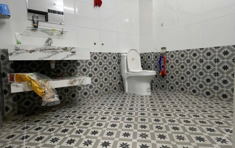 Ô TÔ ĐỖ CỔNG _NHÀ ĐẸP Ở LUÔN l_ 4 tang x35_KHU VỰC PHÁT TRIỂN