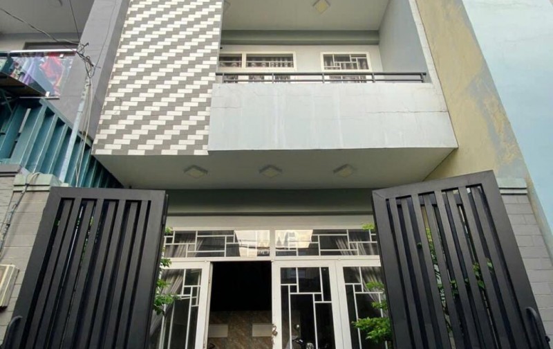 Nguyễn Súy, Tân Quý, 65m2 (4,5x17) 3 Tầng, Khu Vực Mua Bán Sầm Uất Sát Chợ Tân Hương, Ngay Aeon Tân Phú, Hẻm xe Hơi - Nhỉnh 7 Tỷ Còn TL