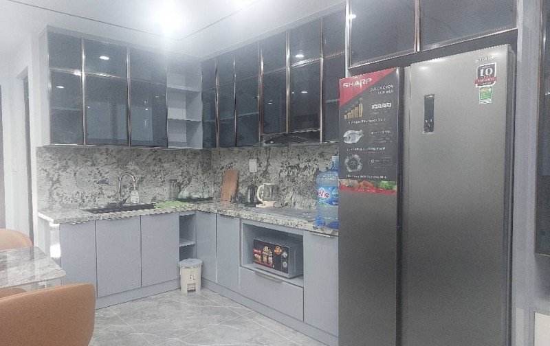 Bán căn nhà hoa hậu phố trạm