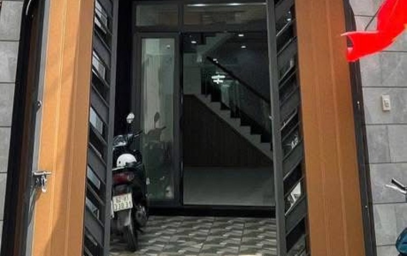 BÁN NHÀ TRỊNH ĐÌNH TRỌNG - GIÁP QUẬN 11 - 100M2 (4.2X22) NỞ HẬU 4.8M - HẺM ÔTÔ ĐƯỜNG NHỰA 6M THÔNG - 3 TẦNG MỚI ĐẸP - GIÁ 10 TỶ 6 TL