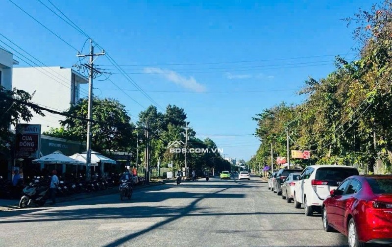 Bán nhanh đất và nhà đẹp, vị trí đẹp tại phường Mỹ Phước, TP Long Xuyên, An Giang