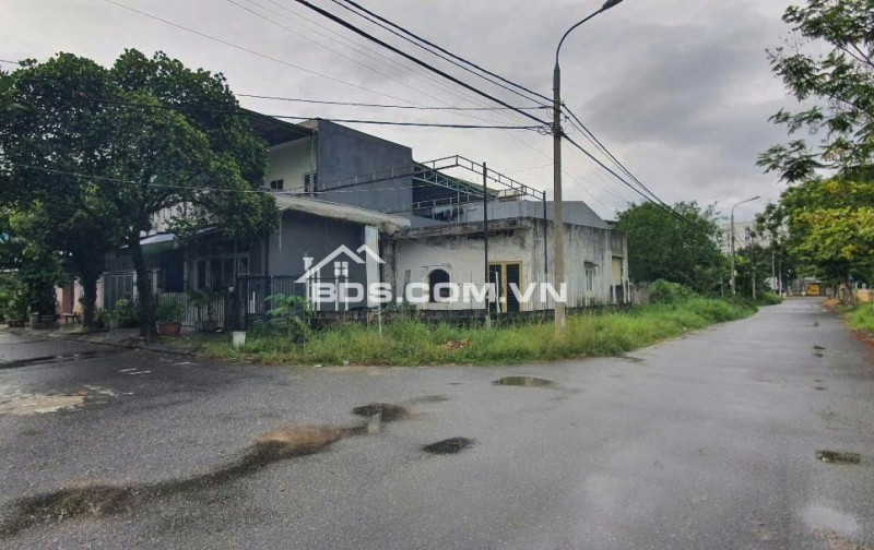 Bán lô đất 2 mặt tiền Hoà Xuân gần đường Văn Tiến Dũng, Q.Cẩm Lệ, TP. Đà Nẵng