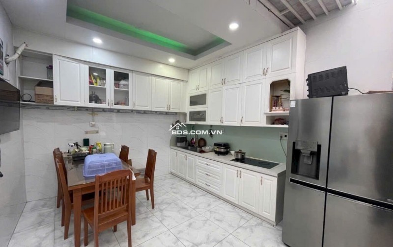 BÁN NHÀ KHU DÂN CƯ PHÚ THUẬN, Q7, KẾ BÊN SIÊU THỊ GO!