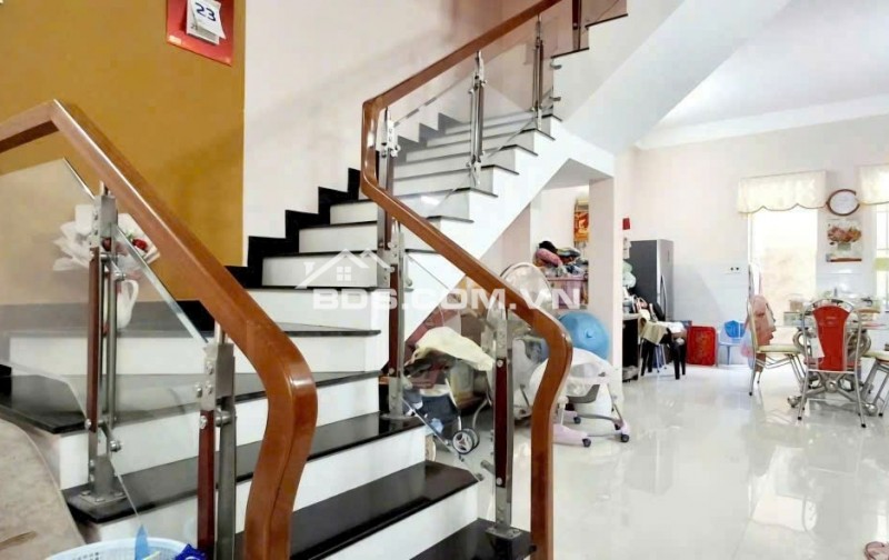Mua ngay nhà đẹp mặt tiền giá rẻ đường Phần Lăng, Q.Thanh Khê, TP. Đà Nẵng