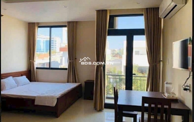 Bán toà CHDV 5 tầng gần sát cầu sông Hàn - vị trí đẹp tại Đà Nẵng