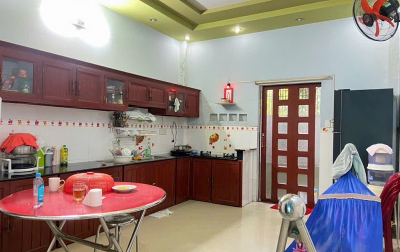 SƠN KỲ - TÂN PHÚ - HẺM XE TẢI NGỦ TRONG NHÀ - 68M2 (4x17) 3 TẦNG SÂN THƯỢNG - VỊ TRÍ VIP KINH DOANH SẦM UẤT - CHỈ 7,6 TỶ CÒN TL