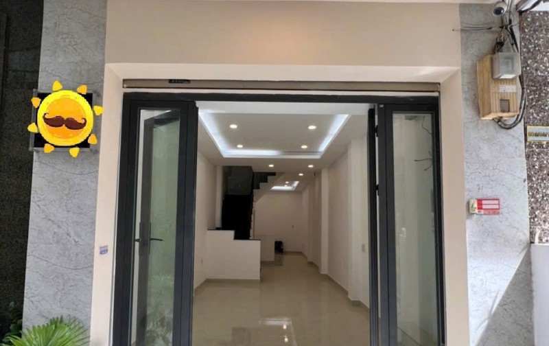 BÁN GẤP NHÀ 1 TRỆT 2 LẦU ĐƯỜNG 3 THÁNG 2
