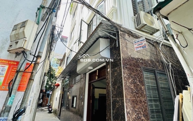 Siêu Hiếm Nhà Phố Nguyễn Sơn 5 Tầng Full Nội Thất Giá Nhỉnh 8 Tỷ